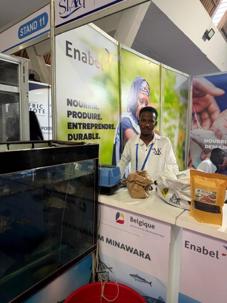 Le stand de FARM sur l’espace d’Enabel au Salon international de l’aquaculture de Dakar, octobre 2026